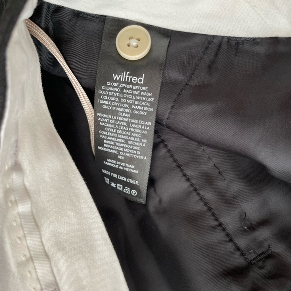 Aritzia Black Wide-Leg Trousers effortless linen - Picture 7 of 10